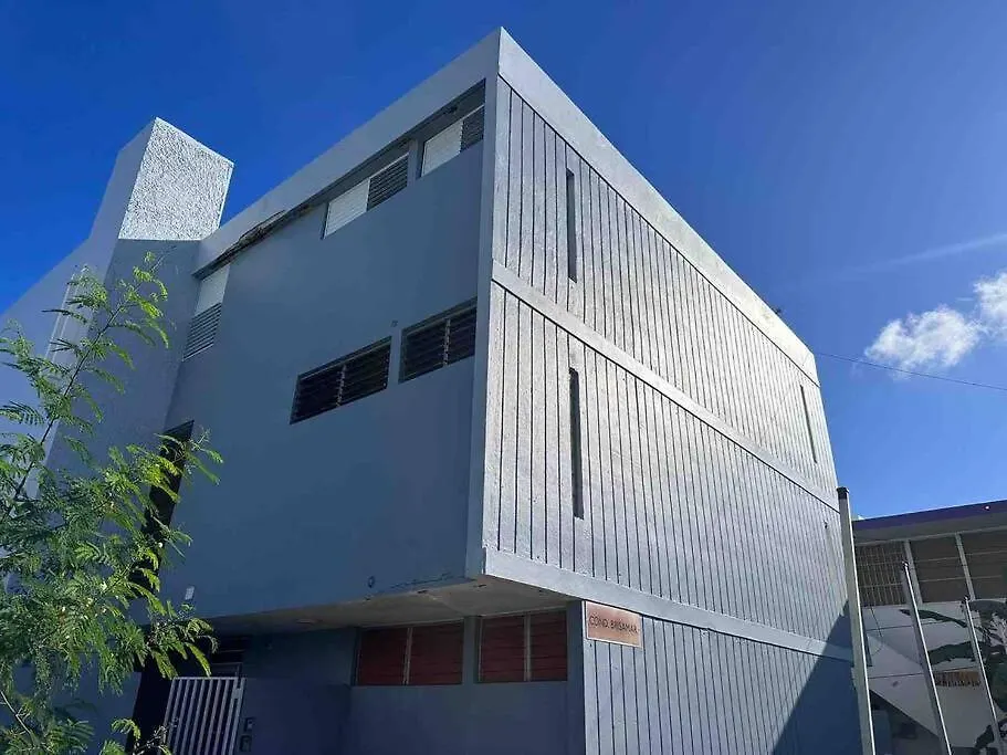 Beachfront Studio Sanctuary Luquillo Apartamento