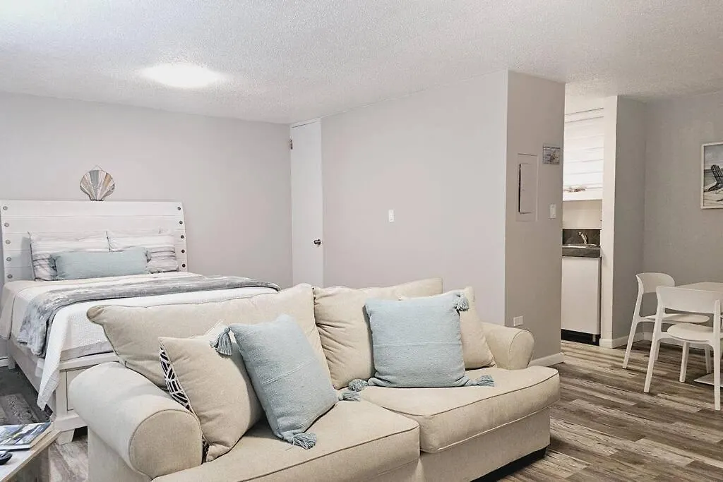 Beachfront Studio Sanctuary Luquillo Apartamento